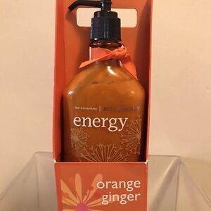 Bath & Body Works Energy Aromatherapy Orange Ginger Body Lotion & Body Wash